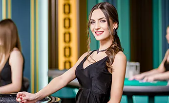 Bàn chơi casino trực tiếp với người chia bài tại tylekeo88